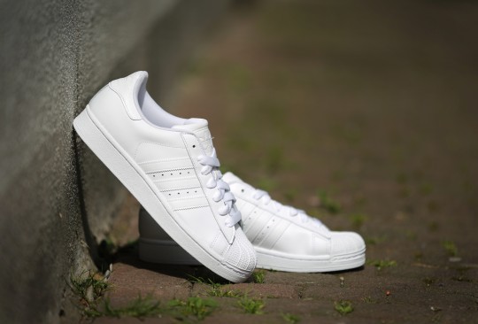 Adidas-superstar-all-white-3