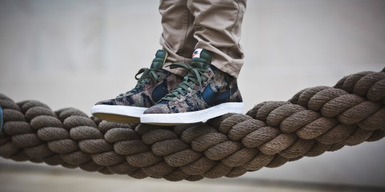 Nike-Blazer-Mid-Black-Khaki-638322-003-Image-01