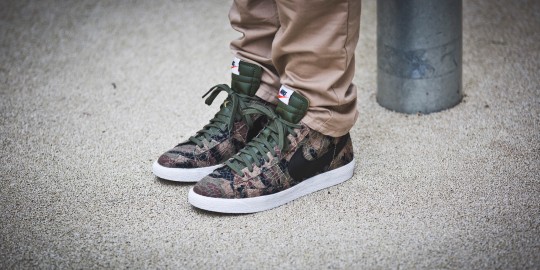 Nike-Blazer-Mid-Black-Khaki-638322-003-Image-03