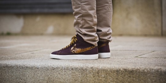 Nike-Blazer-Mid-Mahagony-Gold-638322-200-Image-02