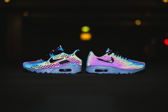 Nike Air Max Ultra Moire QS „Holographic Pack” Release