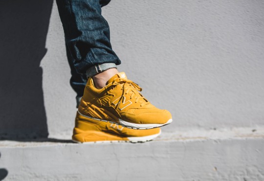 New-Balance-MRT580SF