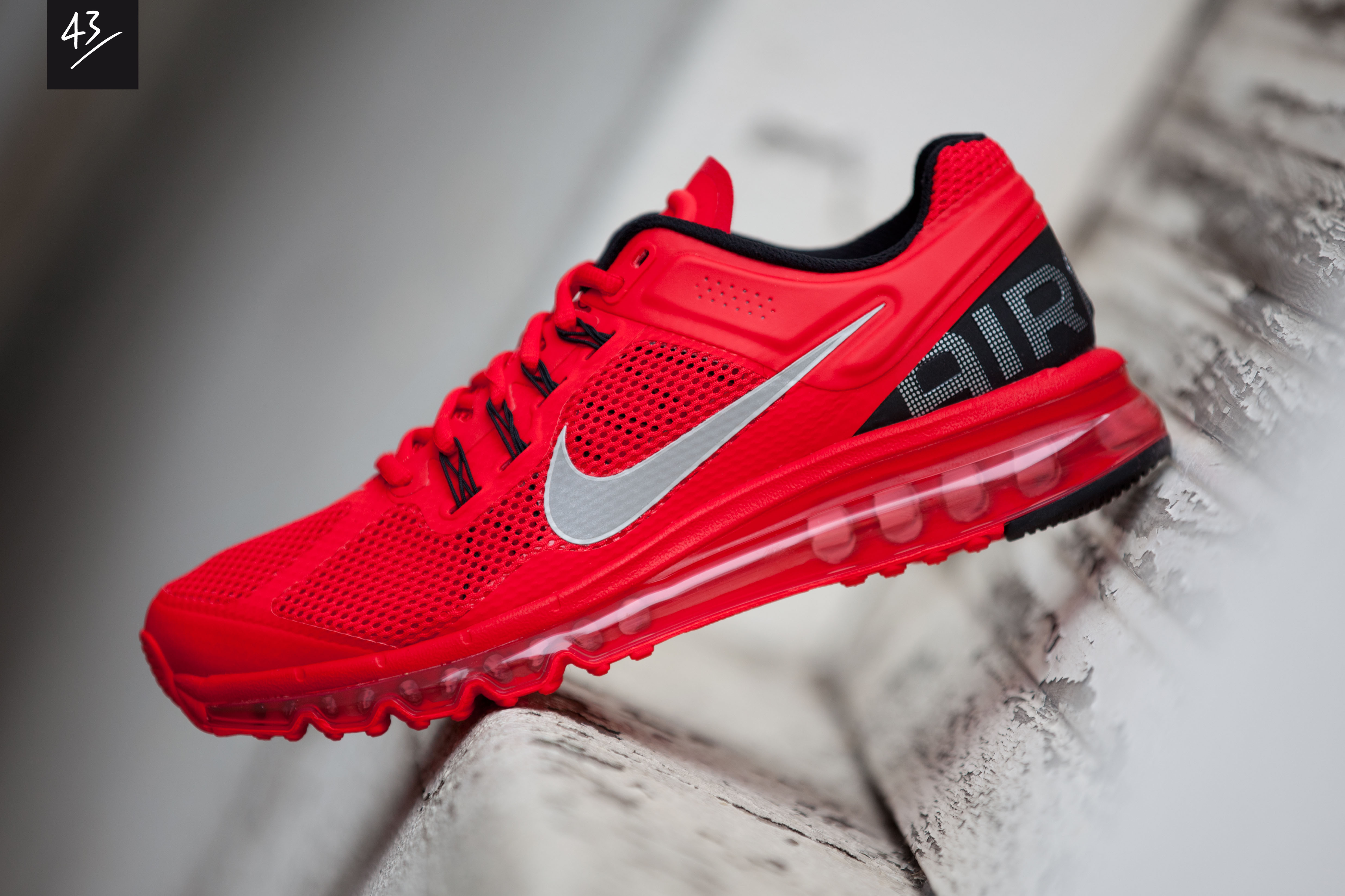 2013 red nike air max