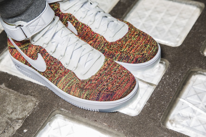nike-air-force-flyknit-817420-700-5