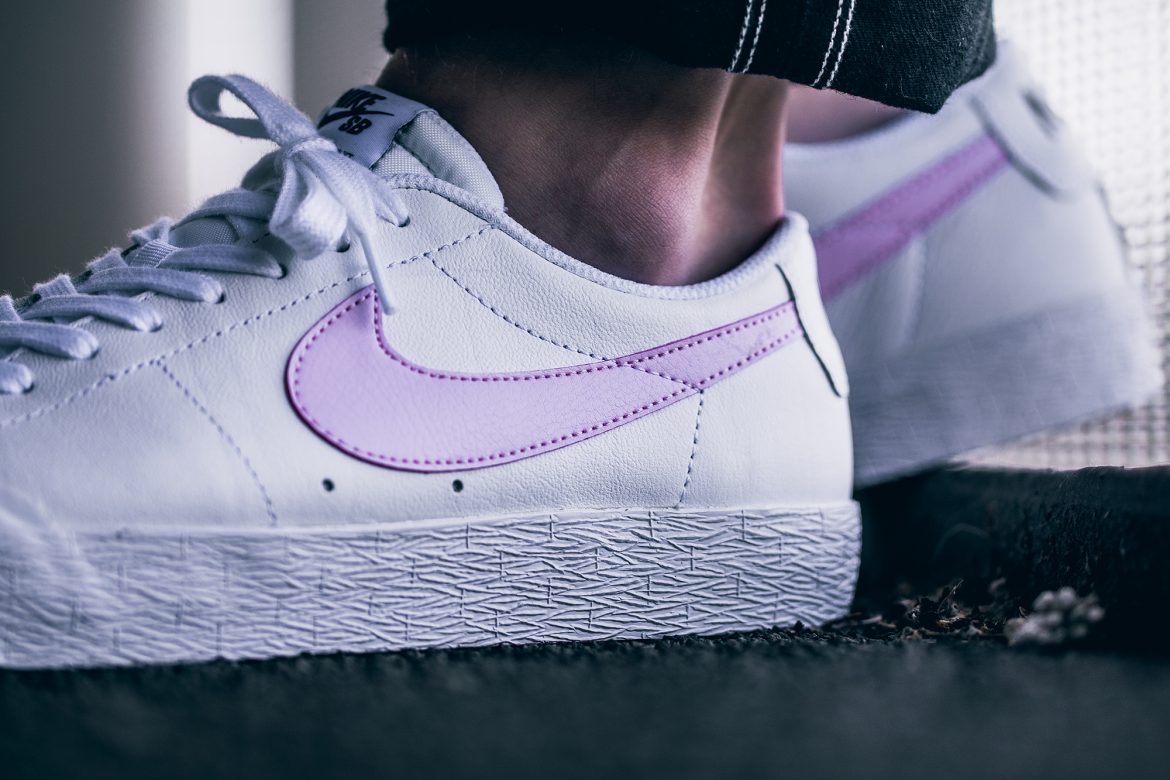 nike sb blazer low xt pink