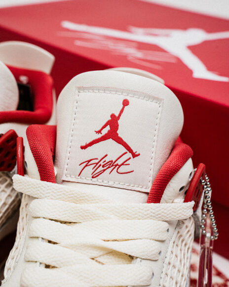 Nike-HV0823-108-Air-Jordan-4-3