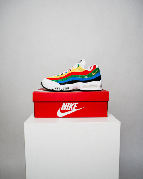 Nike-IB7872-100-Air-Max-95-Big-Bubble-1