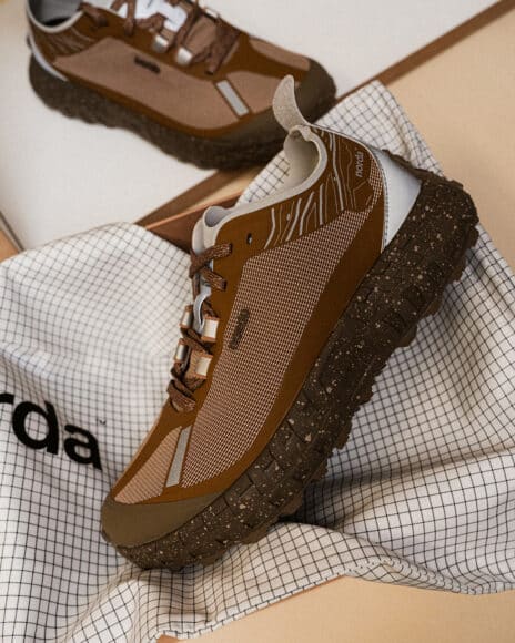 Norda-PACKSHOT-003-M-CINDER-002-M-CINDER---002-M-SAGE--001A-M-LOAM---7