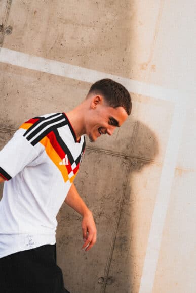 WC-26-DFB-HJSY-GORETZKA-12