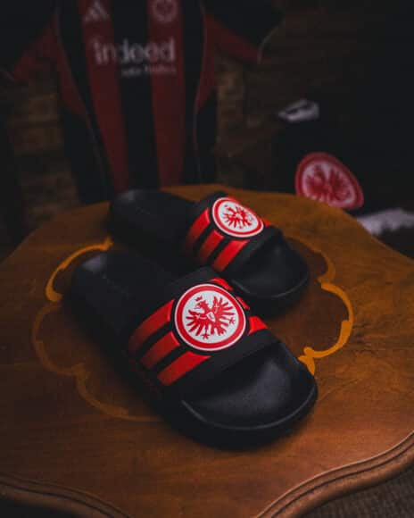 adidas-HQ2594-x-Eintracht-Frankfurt-Attilette-6