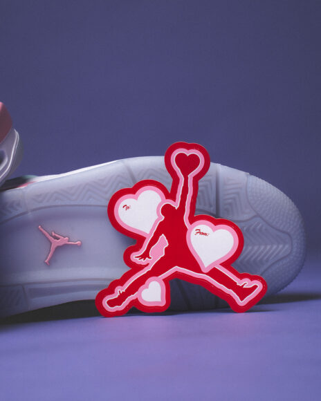 nike-IB7068-100-Air Jordan 4 Retro 7