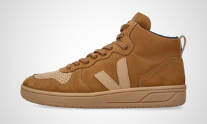 VEJA V-15 Nubuck (brown)