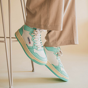 Medalist Mid W (turquoise / white)