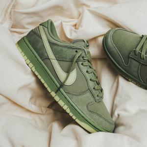 Dunk Low Retro PremiumOil Green
