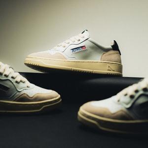 Medalist Low W (beige / black)