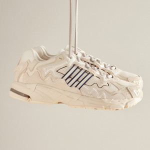 x Bad Bunny Response CL (Wonder White / Cream White / Clear Granite)