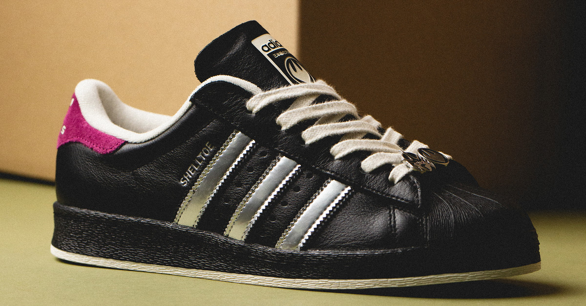 adidas TMNT Superstar SHELLTOE Shredder | 43einhalb Sneaker Store