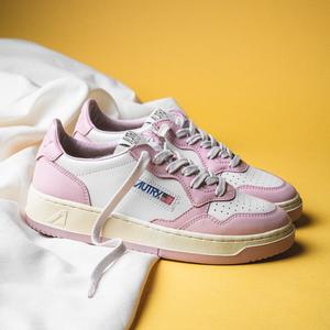 Medalist Low W (white / pink)