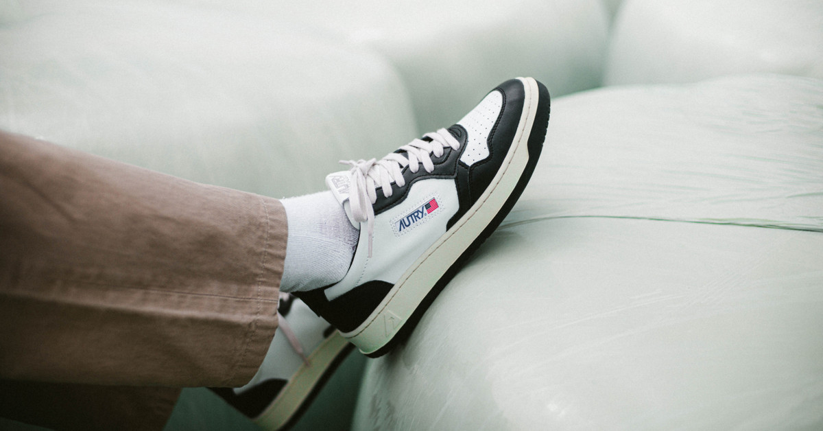 Autry Medalist Low (weiß schwarz) 43einhalb Sneaker Store