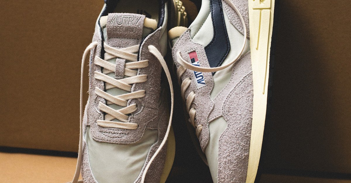 Autry Reelwind Low M (hair / nylon loft / space) | 43einhalb Sneaker Store