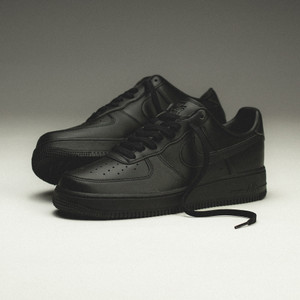 Air Force 1 07 Fresh (schwarz)