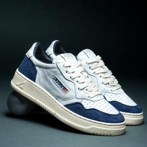 Medalist Low W (goat / suede  / white / ink blue)