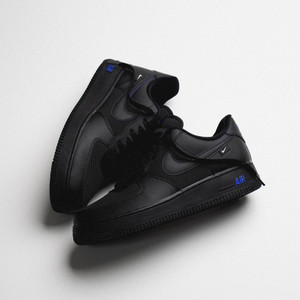Air Force 1 07 (black / black / astronomy blue / white)