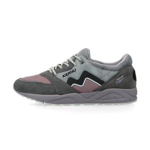 Karhu Aria 95 (smoked pearl / caviar)