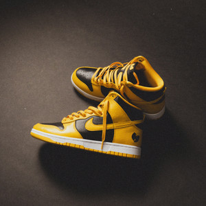 Dunk Hi Retro Wu-Tang