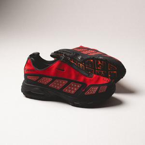 Air Max SNDR Gore-Tex (hyper crimson / dk smoke grey / fire red)