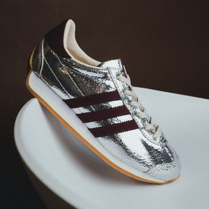 Country OG W (silver metallic / maroon / white)