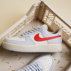 WMNS Air Force 1 07  (football grey / vintage coral / pale ivory)