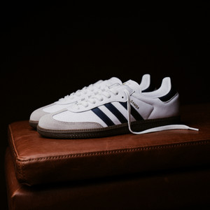 Samba OG (cloud white / night indigo / clear granite)