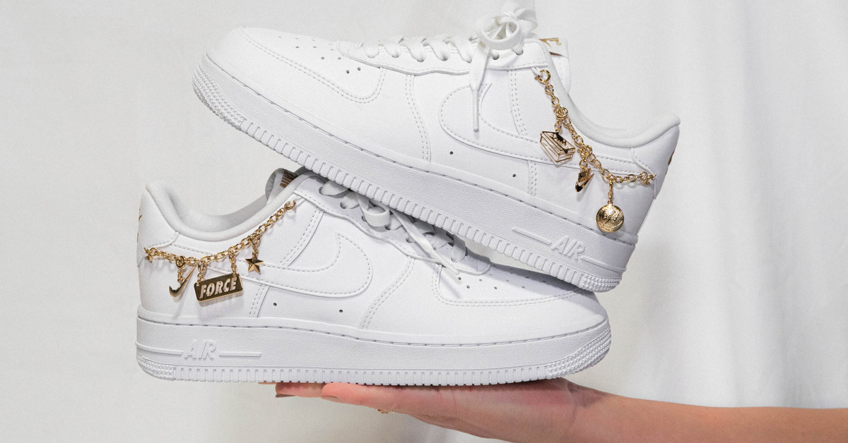 Nike WMNS Air Force '07 LX Lucky Charms 43einhalb Sneaker Store