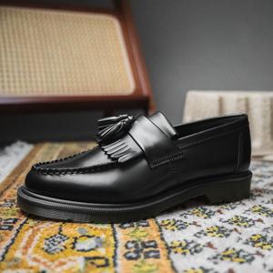 Adrian (black polished smooth)