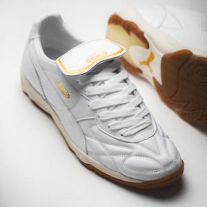 King Indoor (white)
