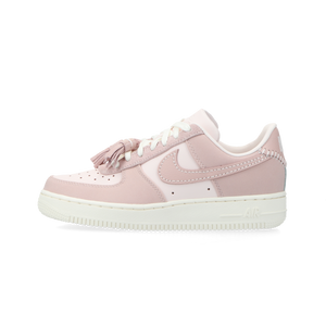 Nike WMNS Air Force 1 ’07 (pink oxford / sail)