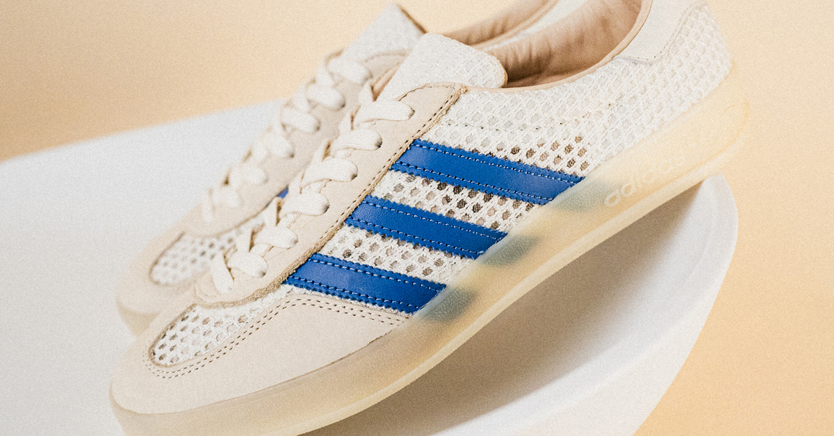 adidas gazelle off white