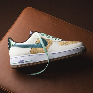 Air Force 1 Retro QS Easter(summit white / glacier blue / mint foam)