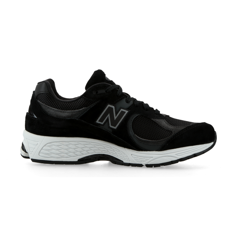 New Balance M2002RBK (black) | 43einhalb Sneaker Store