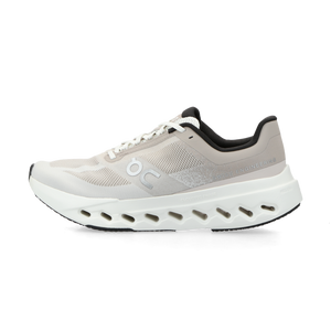 On Cloudsurfer Next W (fog / ivory)