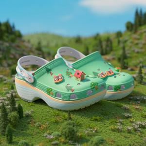 Animal Crossing Classic Platform Clog W