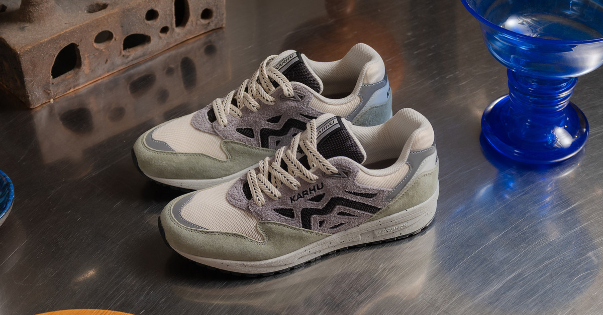 Karhu Legacy 96 (tea jet black) 43einhalb Sneaker Store