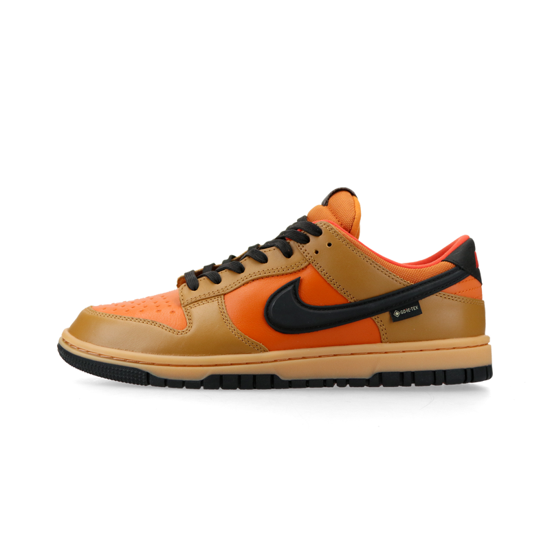 Nike Dunk Low GTX (wheat / black / ceramic / picante red