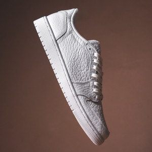 Air Jordan 1 Retro Low (white)