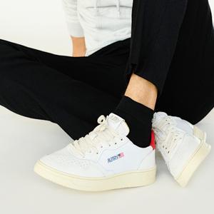 Medalist (white / red)