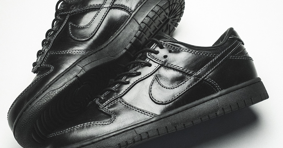 Nike Dunk Low Retro PRM QS (black / black / black) | 43einhalb 