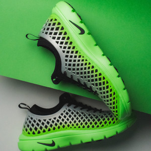 Rejuven8 Run SP QS (metallic silver / black / voltage green)