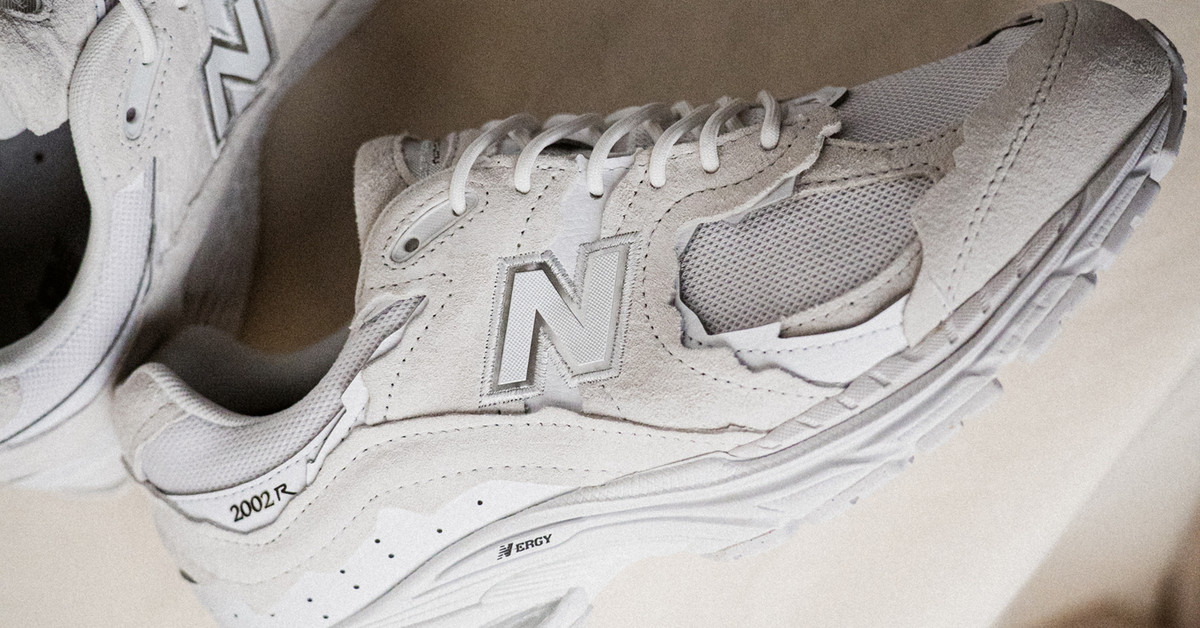 New Balance U2002DXA Gore-Tex Protection Pack | 43einhalb Sneaker