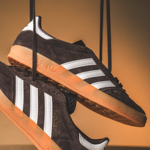 Gazelle Indoor (brown / gum)